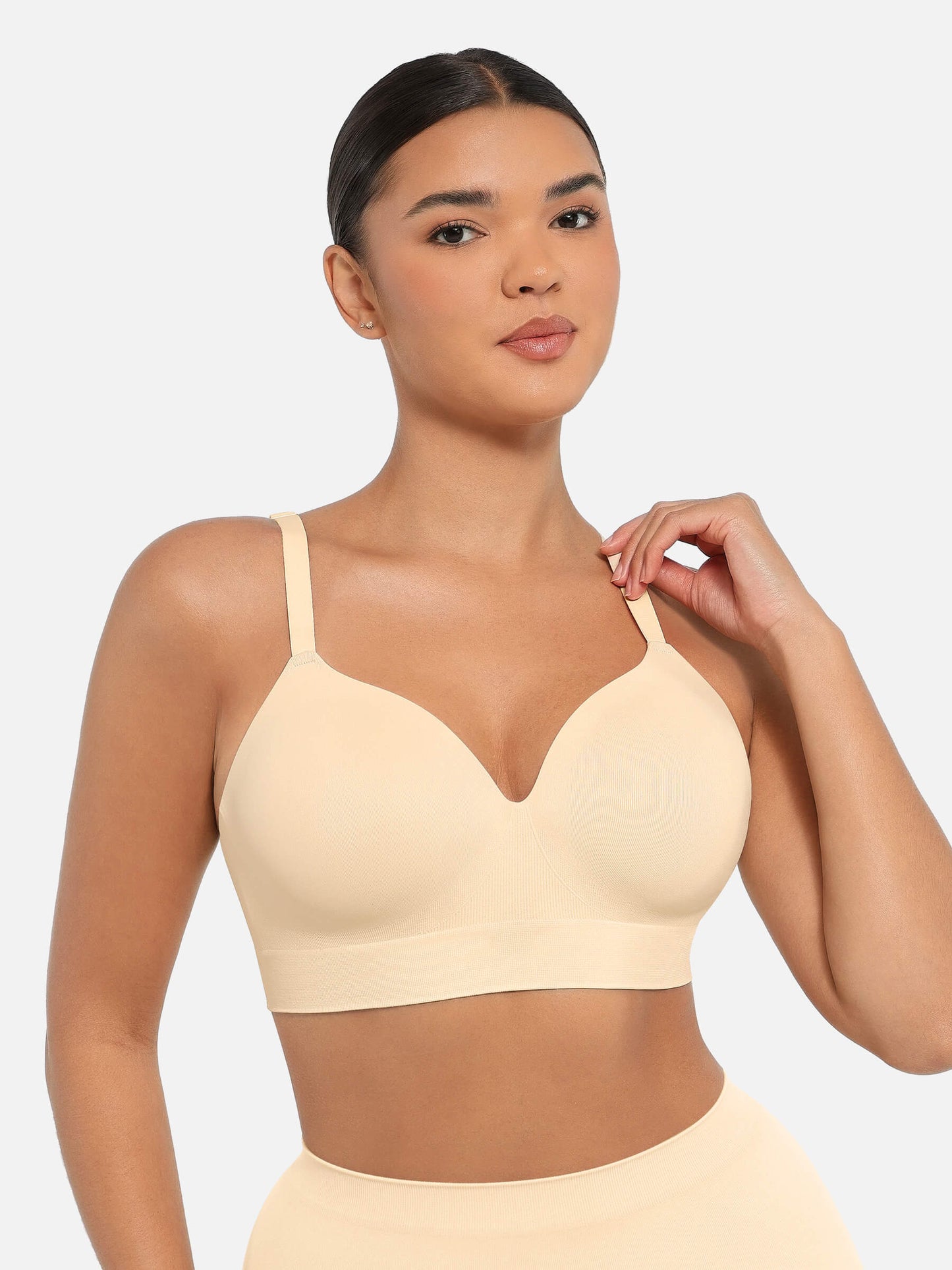 MyCurve 1 Push-Up Seamless Bra + 1 Smooth Seamless Bra